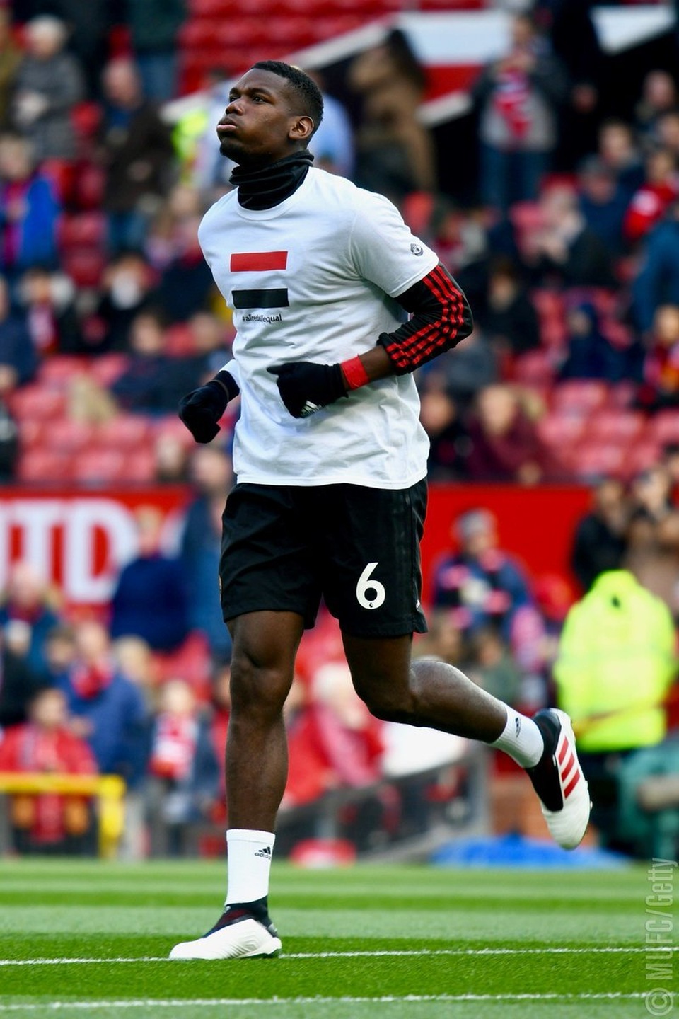 Man Utd 2-1 West Ham: Cú đúp từ chấm 11m của Pogba - 9 Man Utd 2-1 West Ham: Cú đúp từ chấm 11m của Pogba - 9