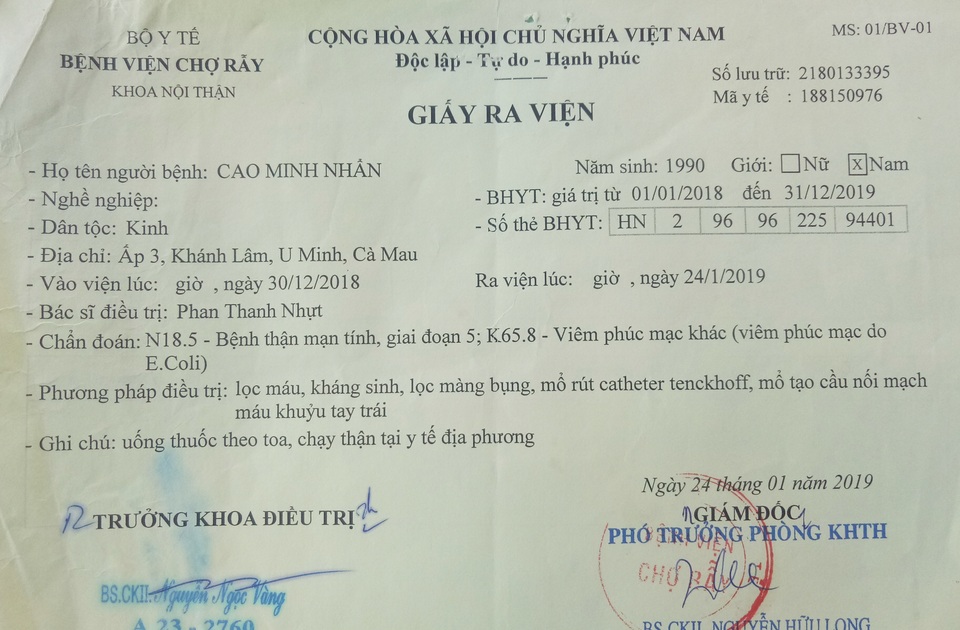 Đớn đau cảnh cả mẹ và con cùng nguy kịch vì bệnh suy thận - 2 Đớn đau cảnh cả mẹ và con cùng nguy kịch vì bệnh suy thận - 2