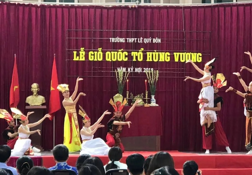 Thầy trò mang tiếng được nghỉ nhưng lại phải... dạy học bù - 3
