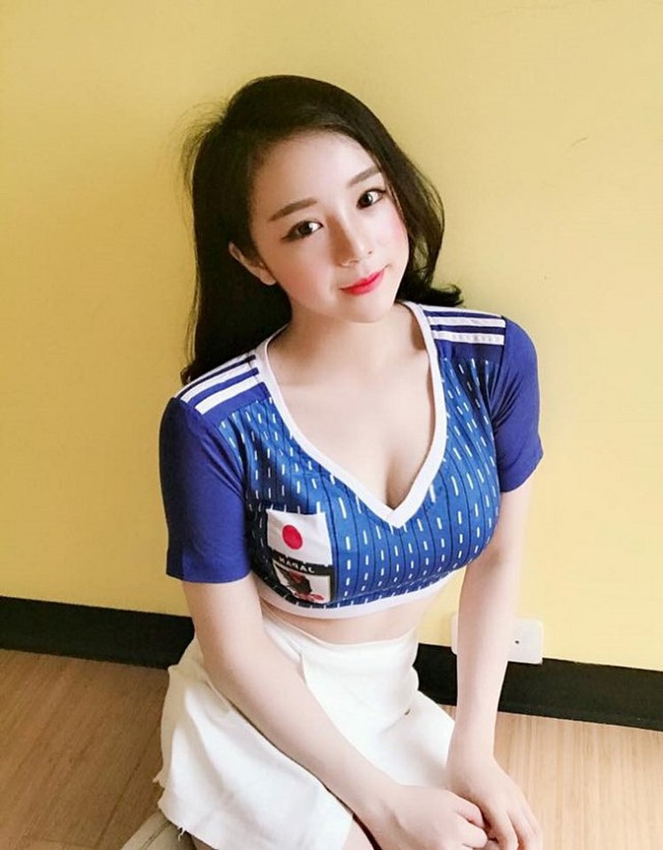Sau 1 năm, Trâm Anh và dàn hot girl World Cup thay đổi chóng mặt - 6 Sau 1 năm, Trâm Anh và dàn hot girl World Cup thay đổi chóng mặt - 6