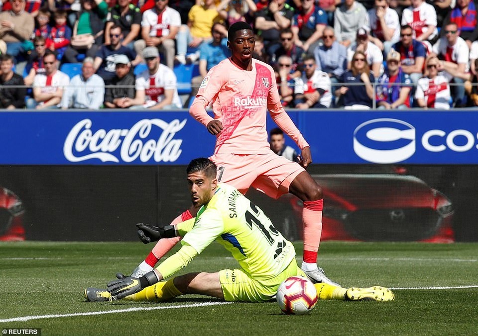 Hòa đội cuối bảng, Barcelona chỉ còn hơn Atletico 9 điểm - 4 Hòa đội cuối bảng, Barcelona chỉ còn hơn Atletico 9 điểm - 4
