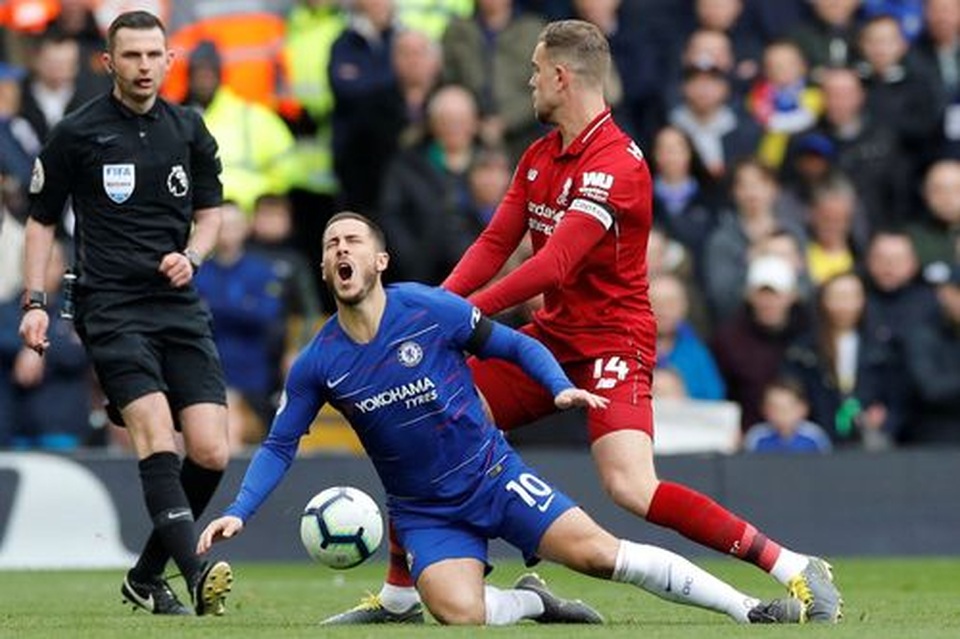 Liverpool 2-0 Chelsea: Hai phút, hai bàn thắng và ngôi đầu bảng - 14 Liverpool 2-0 Chelsea: Hai phút, hai bàn thắng và ngôi đầu bảng - 14