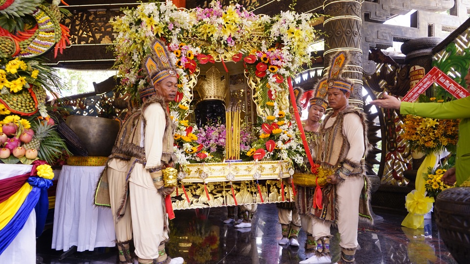 Long trọng lễ rước kiệu Vua Hùng ngày giỗ Tổ - 5