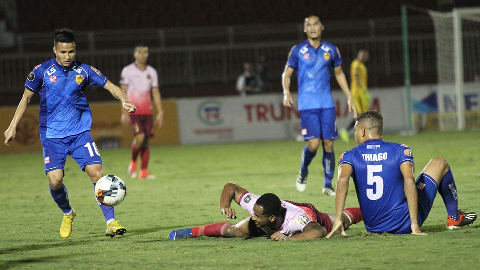 Sài Gòn FC chia điểm với Quảng Nam trên sân nhà - 1 Sài Gòn FC chia điểm với Quảng Nam trên sân nhà - 1