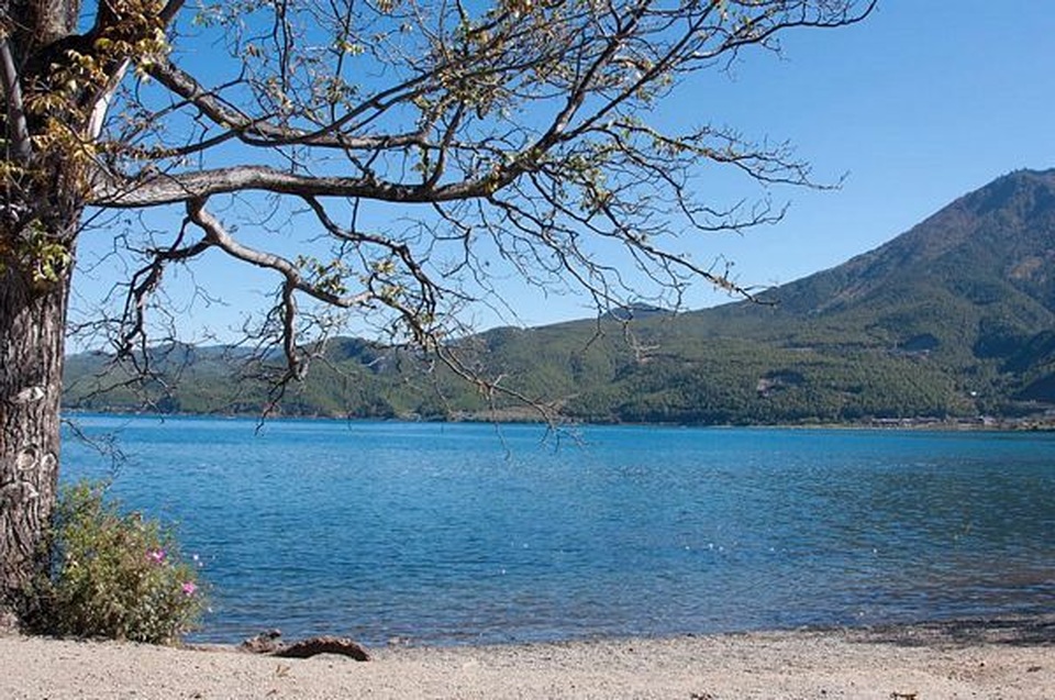 Tới Tây Lương nữ quốc ngắm Lugu Xanh - 3