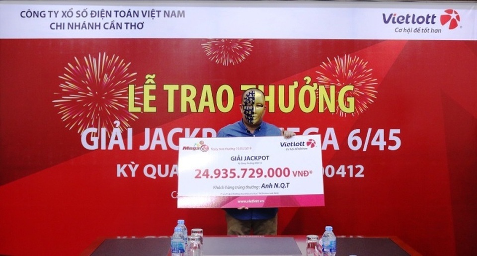 Một tấm vé số trúng độc đắc hơn 44 tỷ đồng - 2 Một tấm vé số trúng độc đắc hơn 44 tỷ đồng - 2