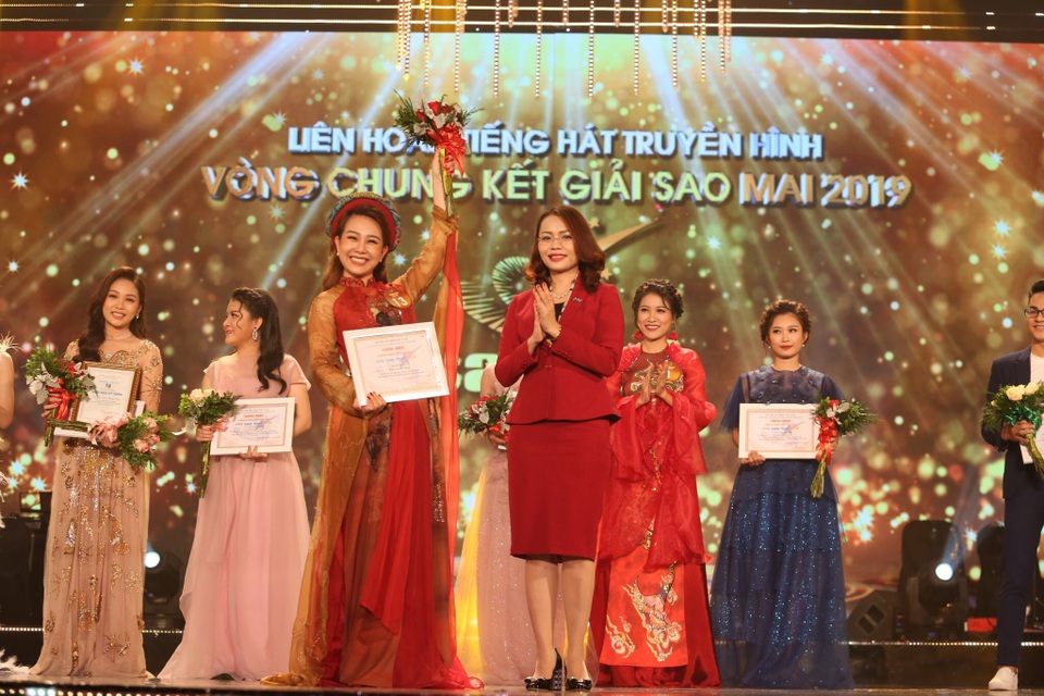 Chung kết Sao Mai 2019 tại FLC Hạ Long Đêm ngàn sao hội tụ 2.jpeg Chung kết Sao Mai 2019 tại FLC Hạ Long Đêm ngàn sao hội tụ 2