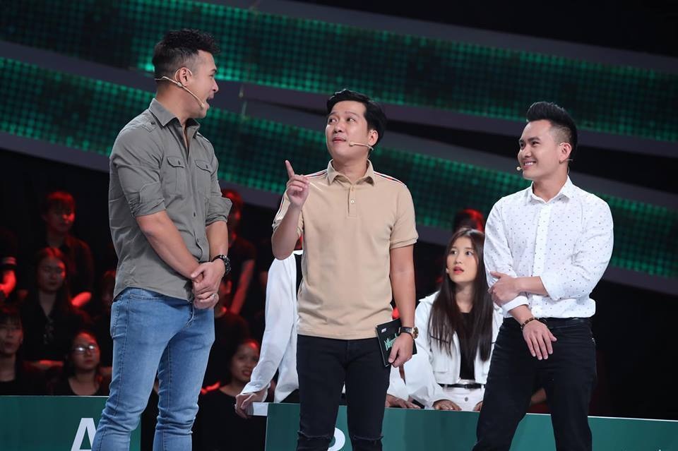 Con trai ruột Hoài Linh khẳng định không dấn thân showbiz Việt dù được khen “soái ca” - 3 Con trai ruột Hoài Linh khẳng định không dấn thân showbiz Việt dù được khen “soái ca” - 3