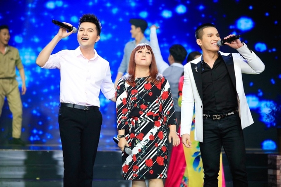 Dàn sao Việt xúc động chia tay MC Quỳnh Hương tại “Thay lời muốn nói” - 10 Dàn sao Việt xúc động chia tay MC Quỳnh Hương tại “Thay lời muốn nói” - 10