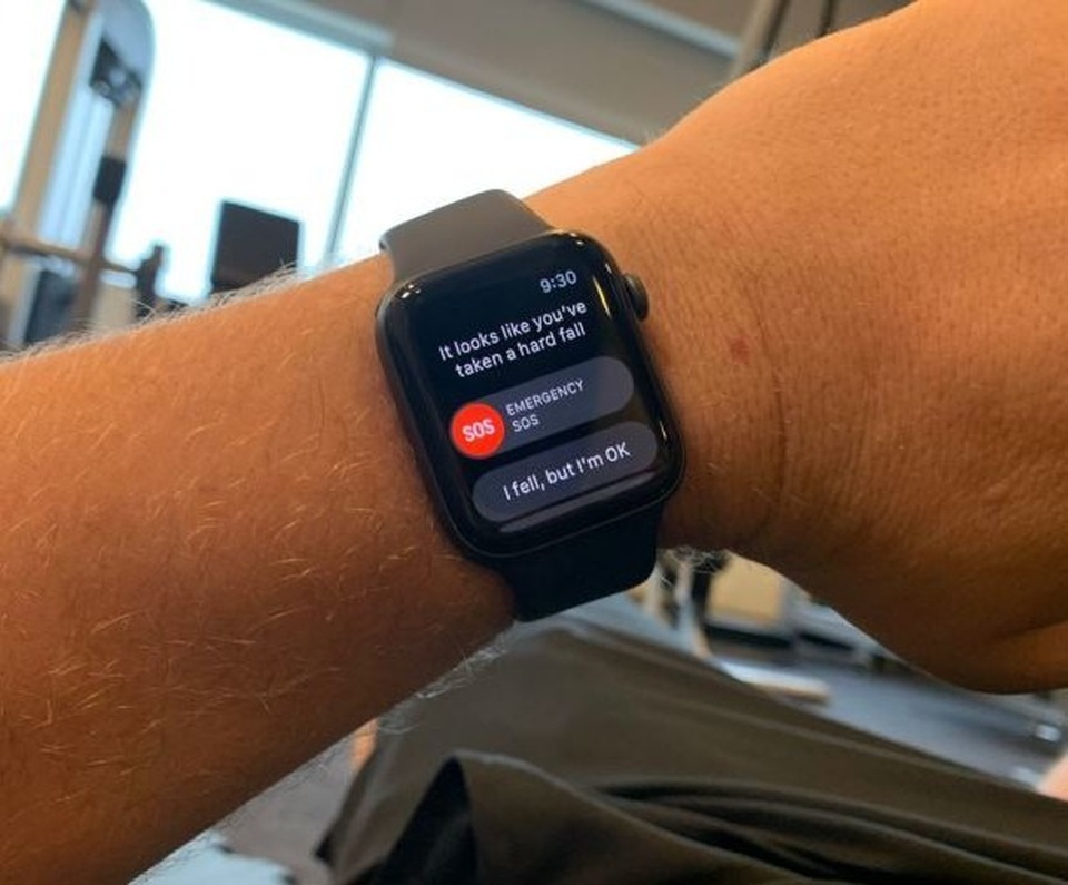 Tính năng mới trên đồng hồ Apple Watch 4 cứu sống cụ bà 80 tuổi - 1 Tính năng mới trên đồng hồ Apple Watch 4 cứu sống cụ bà 80 tuổi - 1