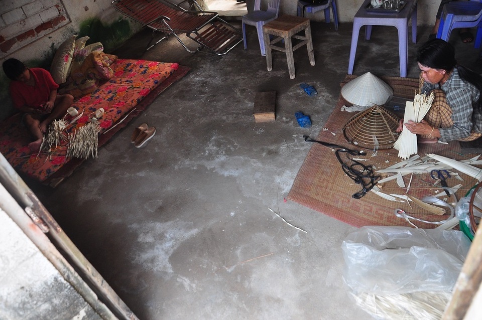 Người phụ nữ mang khuôn mặt lạ cả đời cóp nhặt chờ ngày chữa bệnh hiểm cho em! - 6