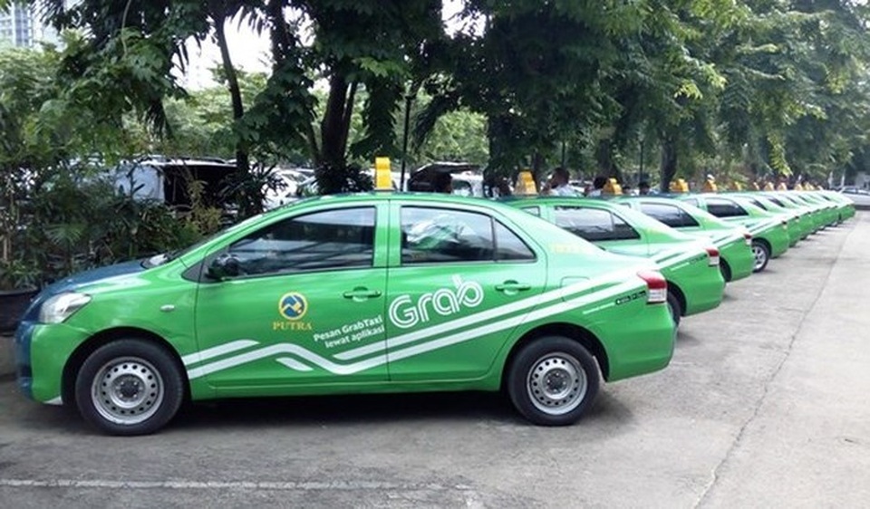 Bộ Giao thông “tuýt còi” xe Grab hoạt động sai địa bàn - 1 Bộ Giao thông “tuýt còi” xe Grab hoạt động sai địa bàn - 1