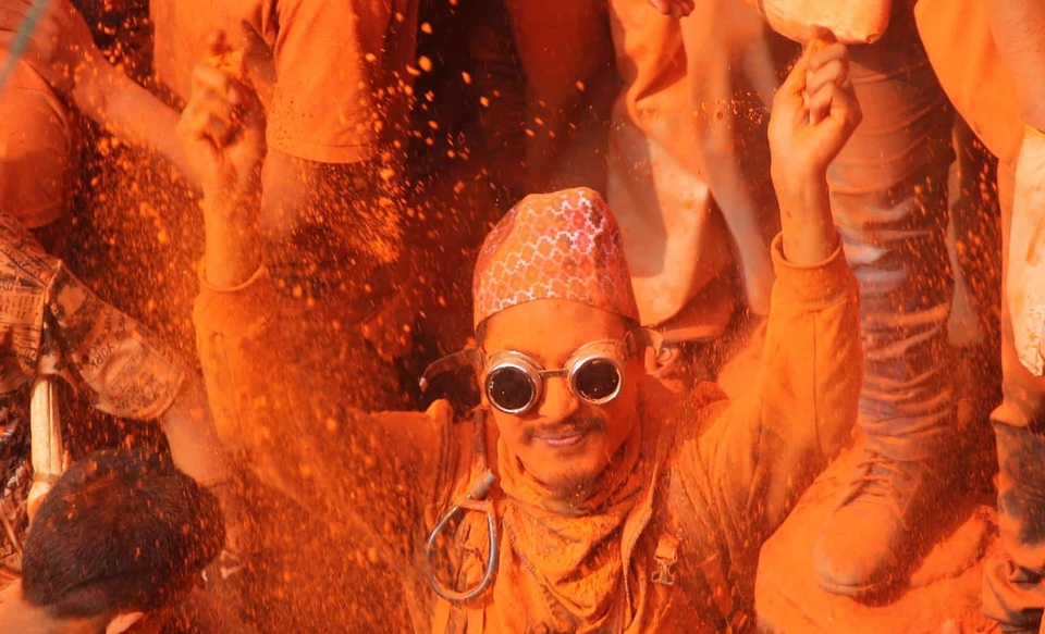 Bình minh đỏ: Lễ hội Sindoor Jatra ở Nepal - 7 Bình minh đỏ: Lễ hội Sindoor Jatra ở Nepal - 7