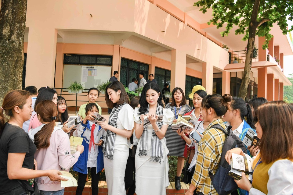 Diễn viên “Những cô gái trong thành phố” không được bố mẹ ủng hộ khi theo điện ảnh - 7 Diễn viên “Những cô gái trong thành phố” không được bố mẹ ủng hộ khi theo điện ảnh - 7