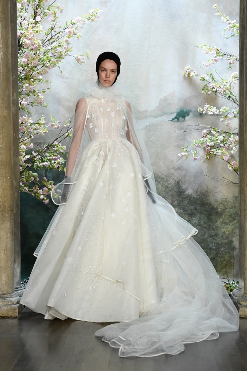 PHUONG MY với show diễn đầy cảm xúc tại New York Fashion Week Bridal - 10 PHUONG MY với show diễn đầy cảm xúc tại New York Fashion Week Bridal - 10