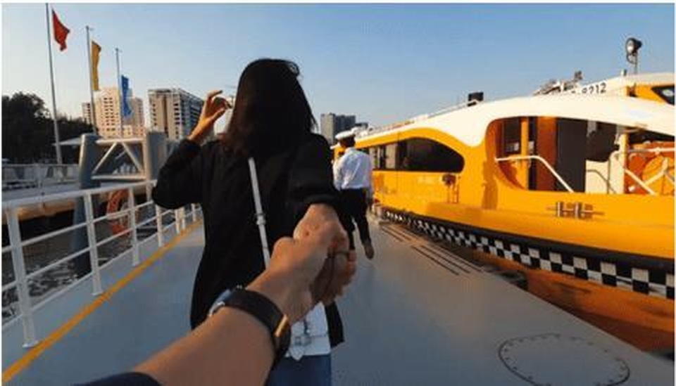 Bí kíp quay video Nắm tay đi khắp thế gian theo cách của năm 2019 - 3 Bí kíp quay video Nắm tay đi khắp thế gian theo cách của năm 2019 - 3