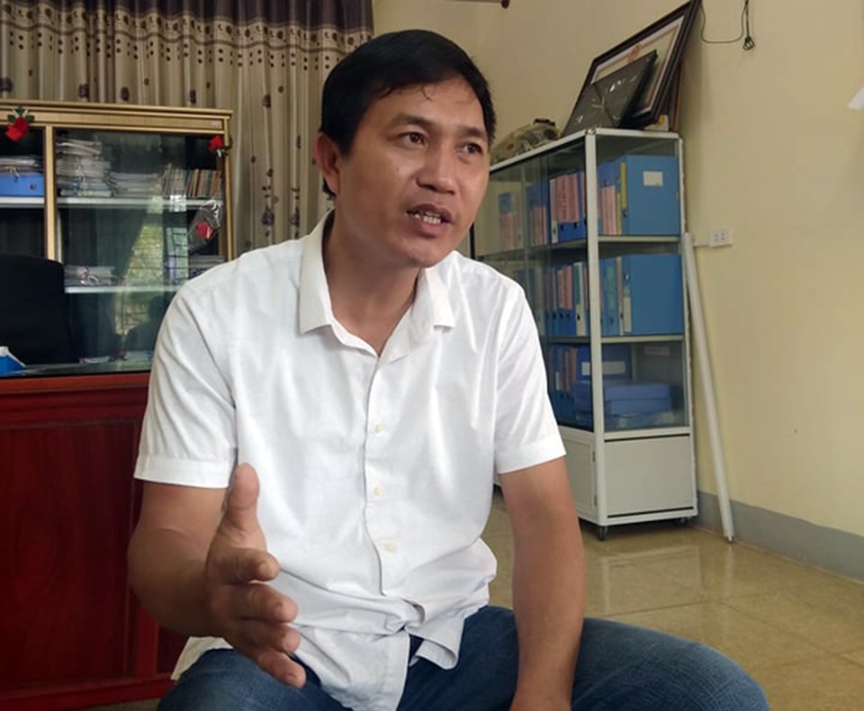 Vui buồn ở làng “giàu lên như diều gặp gió”: Góc khuất cuộc đời những đứa trẻ vắng mẹ cha - 1 Vui buồn ở làng “giàu lên như diều gặp gió”: Góc khuất cuộc đời những đứa trẻ vắng mẹ cha - 1
