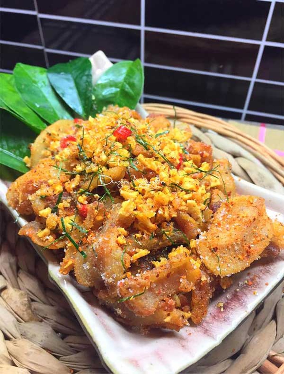 Cách làm món tóp mỡ rang muối ớt đơn giản mà đưa cơm - 1 Cách làm món tóp mỡ rang muối ớt đơn giản mà đưa cơm - 1
