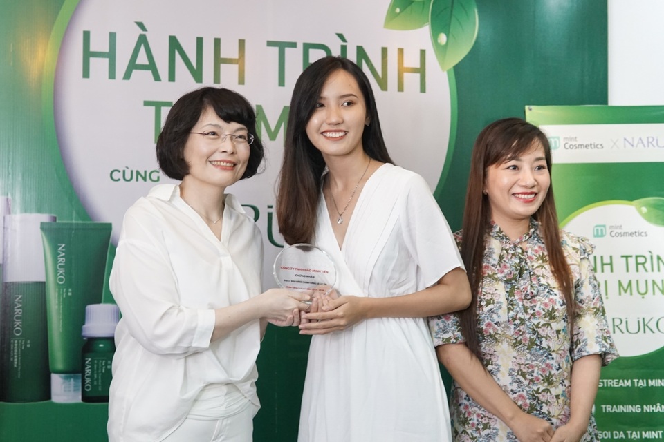 Mint Cosmetics - Điểm đến mua sắm mỹ phẩm uy tín hàng đầu Hà Nội - 4 Mint Cosmetics - Điểm đến mua sắm mỹ phẩm uy tín hàng đầu Hà Nội - 4