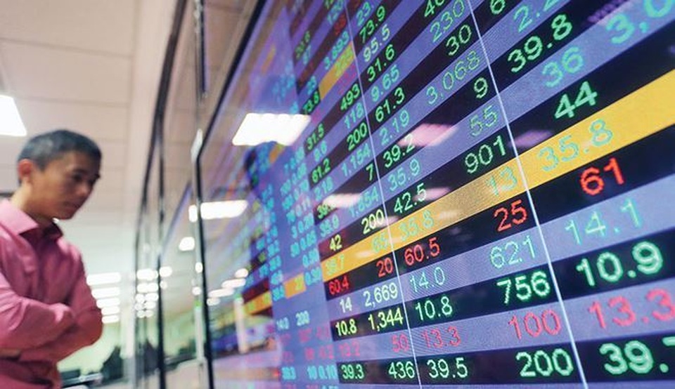 Hơn 3000 nhà đầu tư Trung Quốc tham gia TTCK Việt Nam - 1