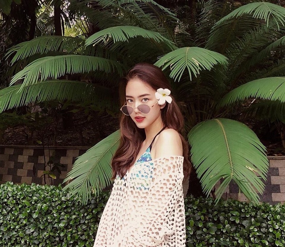 Nữ tiếp viên hàng không 9x khiến dân mạng xao xuyến vì quá xinh - 5 Nữ tiếp viên hàng không 9x khiến dân mạng xao xuyến vì quá xinh - 5