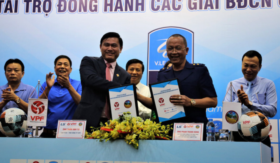 Giải bóng đá hạng Nhất Quốc gia 2019 công bố nhà tài trợ mới - 1 Giải bóng đá hạng Nhất Quốc gia 2019 công bố nhà tài trợ mới - 1