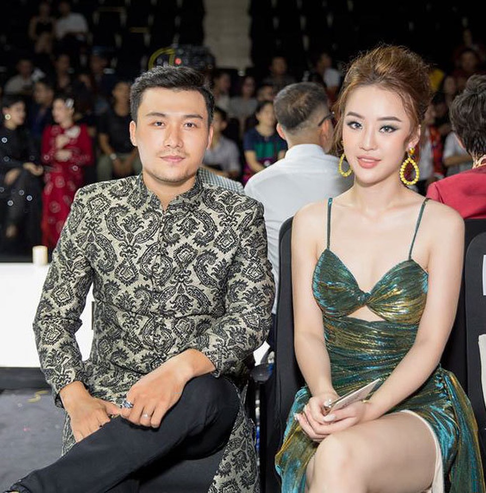 Hoàng Hải Thu diện trang phục gợi cảm, khoe vòng eo “con kiến” - 8 Hoàng Hải Thu diện trang phục gợi cảm, khoe vòng eo “con kiến” - 8