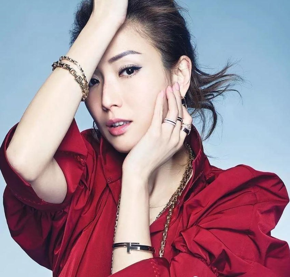 Diva Trịnh Tú Văn từng 6 lần từ chối lời cầu hôn của “ông xã” ngoại tình - 1 Diva Trịnh Tú Văn từng 6 lần từ chối lời cầu hôn của “ông xã” ngoại tình - 1