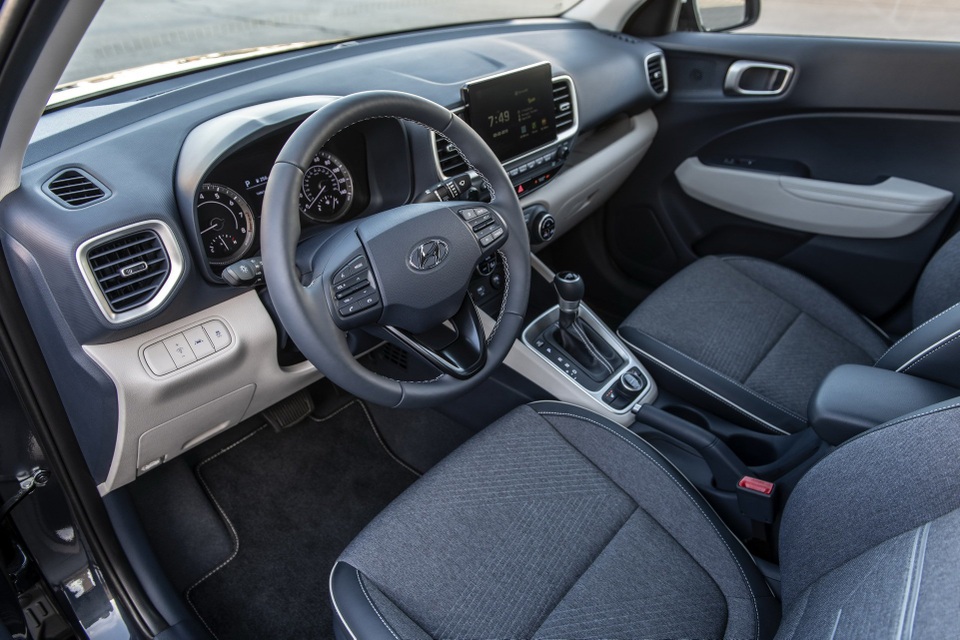 Hyundai Venue chính thức gia nhập phân khúc crossover tí hon - 14 Hyundai Venue chính thức gia nhập phân khúc crossover tí hon - 14