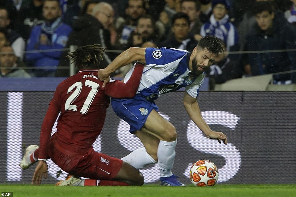 Porto 1-4 Liverpool: Mane, Salah, Firmino cùng ghi bàn - 2 Porto 1-4 Liverpool: Mane, Salah, Firmino cùng ghi bàn - 2