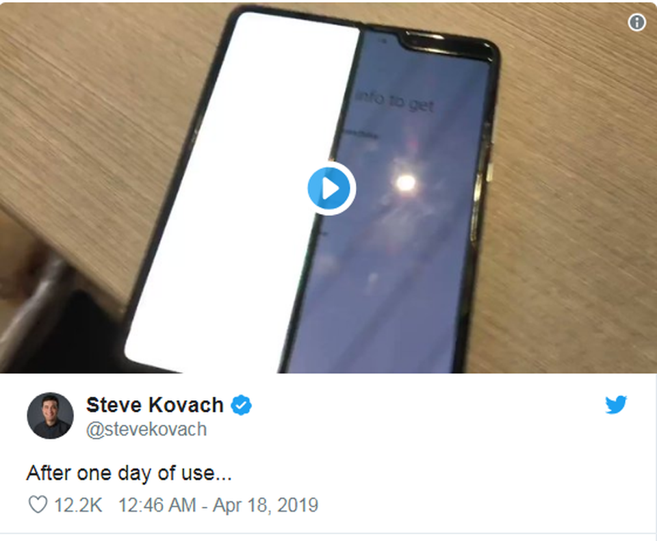 Siêu smartphone 2000 USD vỡ màn hình sau 2 ngày sử dụng - 5 Siêu smartphone 2000 USD vỡ màn hình sau 2 ngày sử dụng - 5