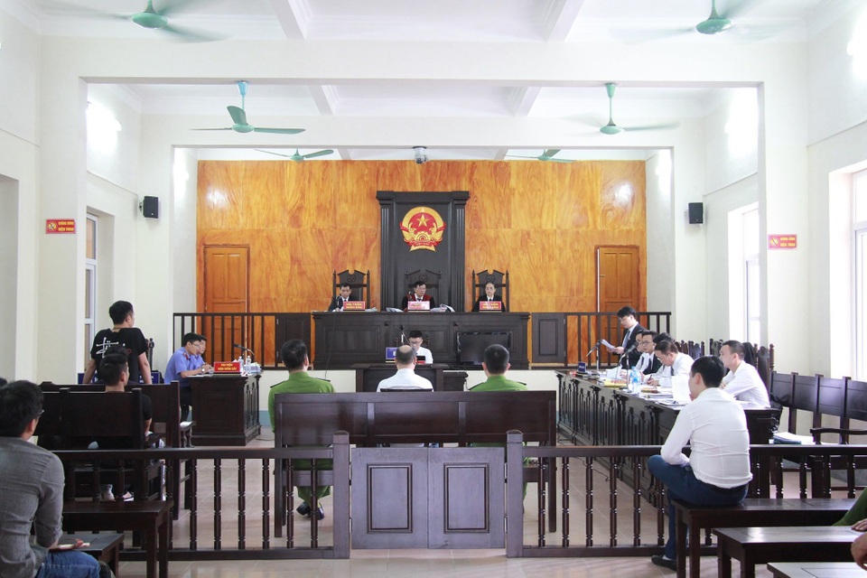Vụ cướp đò trên sông Ka Long: Nóng chuyện biên bản phạm tội quả tang - 2 Vụ cướp đò trên sông Ka Long: Nóng chuyện biên bản phạm tội quả tang - 2
