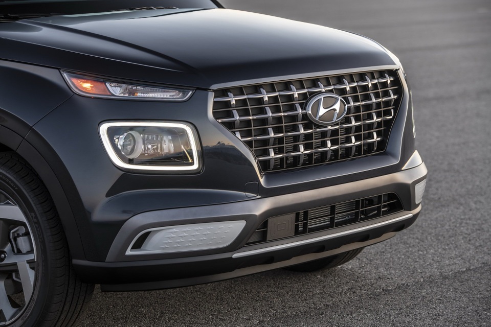 Hyundai Venue chính thức gia nhập phân khúc crossover tí hon - 4 Hyundai Venue chính thức gia nhập phân khúc crossover tí hon - 4