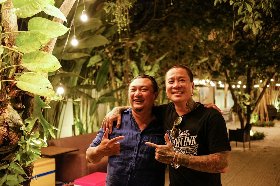 Nghệ nhân Tattoo Danis Nguyễn khai trương Saigon Ink Art Center SaiGon DrInk Bistro - 3 Nghệ nhân Tattoo Danis Nguyễn khai trương Saigon Ink Art Center SaiGon DrInk Bistro - 3