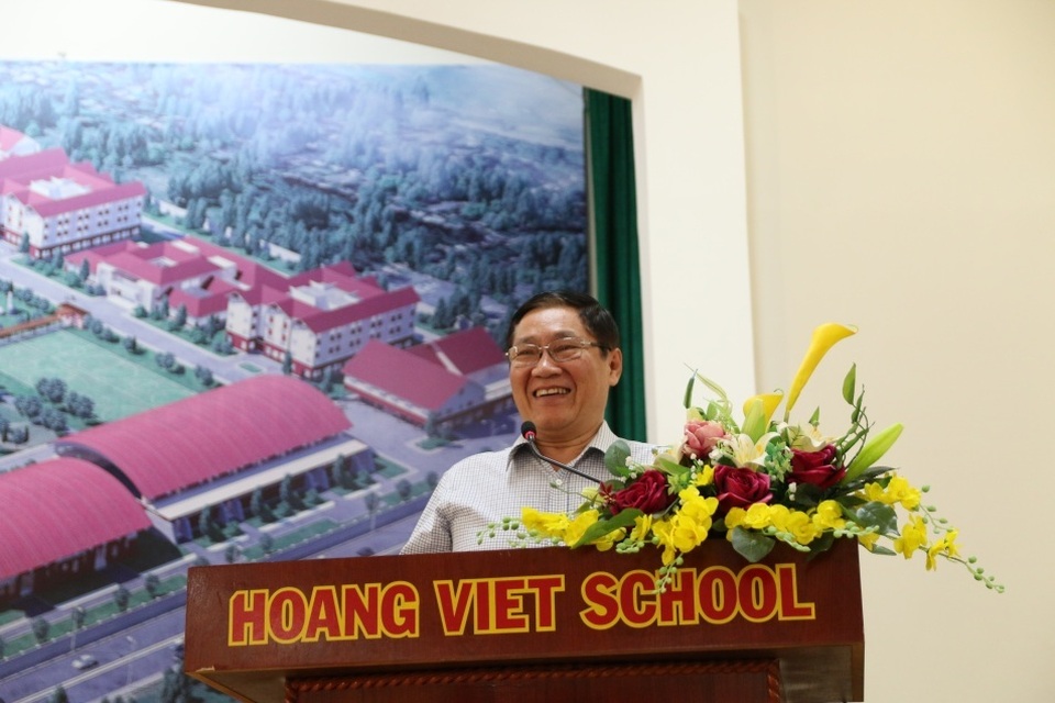 Nhà giáo ưu tú Trần Đức Huyên: Đây là thời điểm chín muồi để tôi làm điều đặc biệt cho giáo dục - 2 Nhà giáo ưu tú Trần Đức Huyên: Đây là thời điểm chín muồi để tôi làm điều đặc biệt cho giáo dục - 2