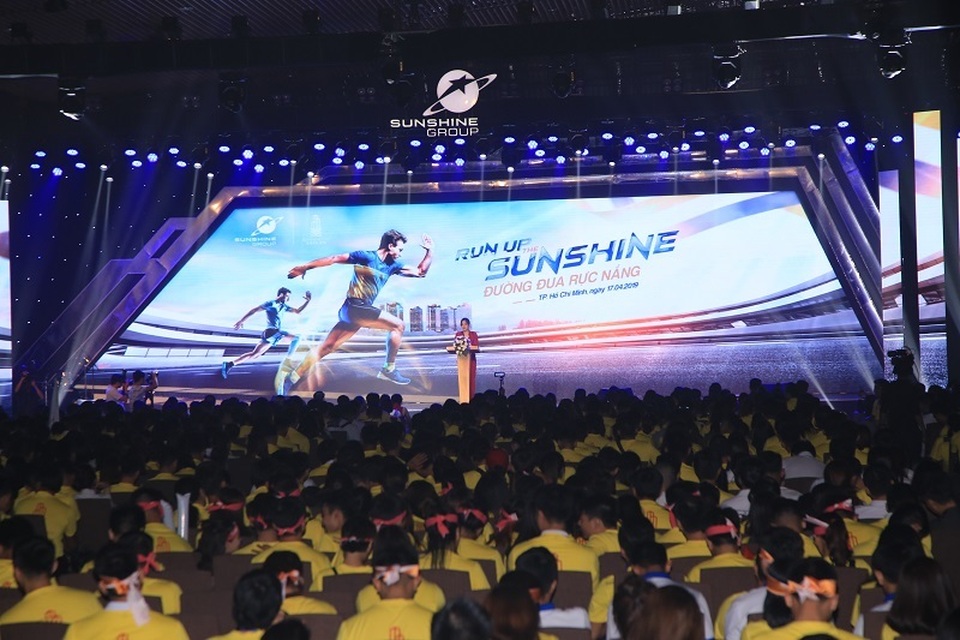 Mãn nhãn cùng lễ kick off “Run Up The Sunshine” đến từ Sunshine Group - 1 Mãn nhãn cùng lễ kick off “Run Up The Sunshine” đến từ Sunshine Group - 1