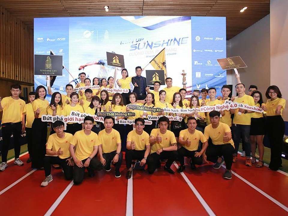 Mãn nhãn cùng lễ kick off “Run Up The Sunshine” đến từ Sunshine Group - 4 Mãn nhãn cùng lễ kick off “Run Up The Sunshine” đến từ Sunshine Group - 4