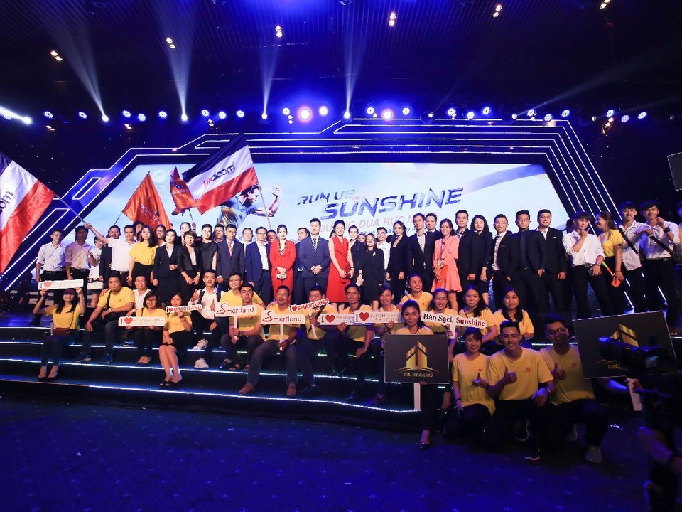 Mãn nhãn cùng lễ kick off “Run Up The Sunshine” đến từ Sunshine Group - 5 Mãn nhãn cùng lễ kick off “Run Up The Sunshine” đến từ Sunshine Group - 5