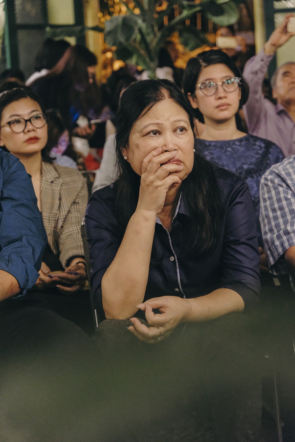 NSND Hoàng Dũng nghẹn ngào khi đọc thơ Lưu Quang Vũ viết cho Xuân Quỳnh - 1 NSND Hoàng Dũng nghẹn ngào khi đọc thơ Lưu Quang Vũ viết cho Xuân Quỳnh - 1