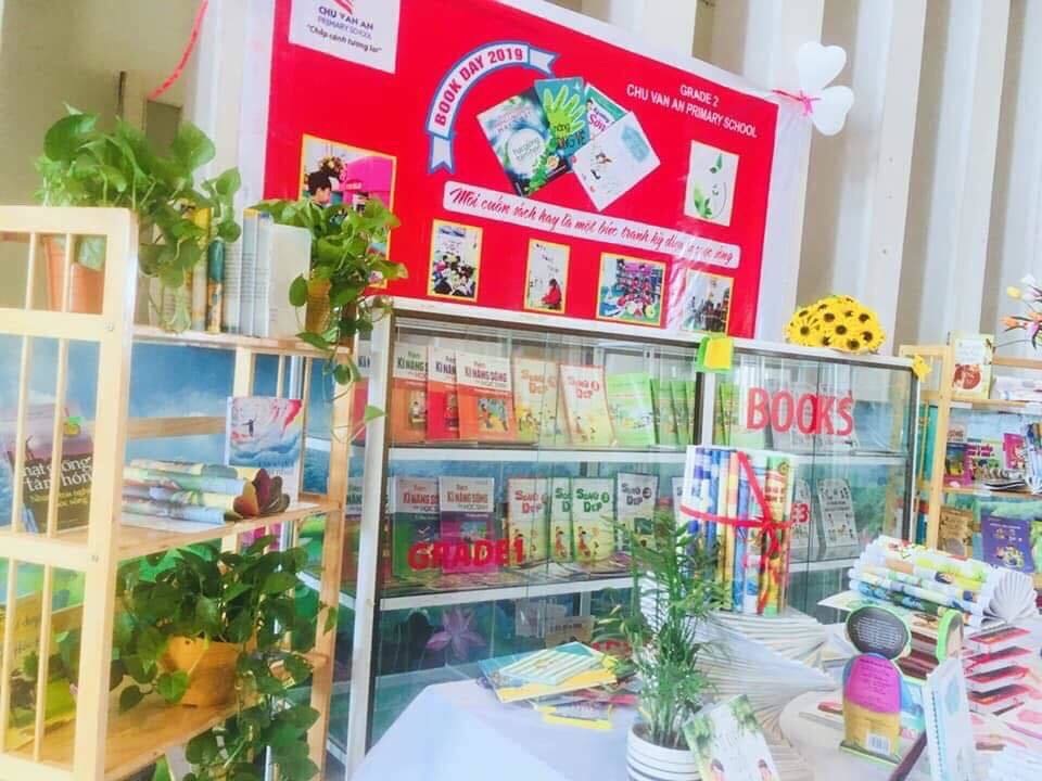 Các trường học Quảng Bình sôi nổi hưởng ứng Ngày Sách Việt Nam - 1 Các trường học Quảng Bình sôi nổi hưởng ứng Ngày Sách Việt Nam - 1