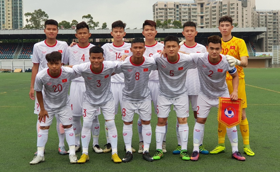 U18 Việt Nam thắng U18 Singapore trận ra quân giải U18 quốc tế - 1 U18 Việt Nam thắng U18 Singapore trận ra quân giải U18 quốc tế - 1