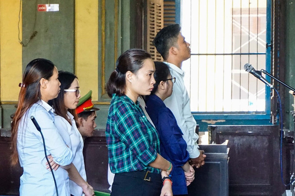 Eximbank phải trả thêm cho bà Chu Thị Bình hơn 115 tỉ đồng - 1 Eximbank phải trả thêm cho bà Chu Thị Bình hơn 115 tỉ đồng - 1