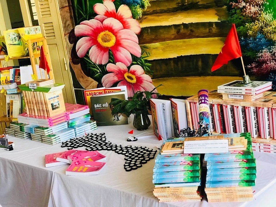 Các trường học Quảng Bình sôi nổi hưởng ứng Ngày Sách Việt Nam - 2 Các trường học Quảng Bình sôi nổi hưởng ứng Ngày Sách Việt Nam - 2