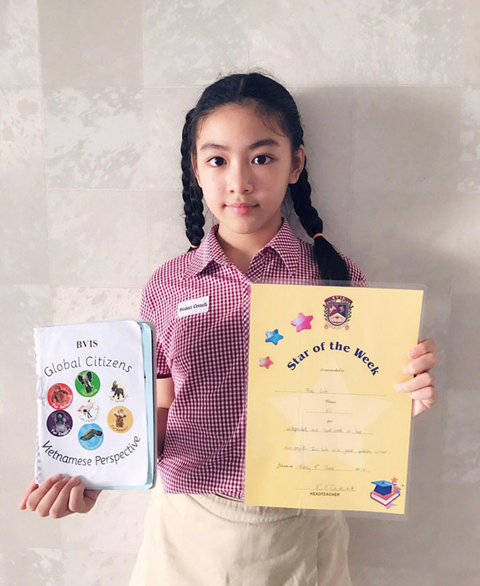 Con gái Quyền Linh ra dáng thiếu nữ xinh đẹp dịu dàng như Hoa hậu tương lai - 17 Con gái Quyền Linh ra dáng thiếu nữ xinh đẹp dịu dàng như Hoa hậu tương lai - 17
