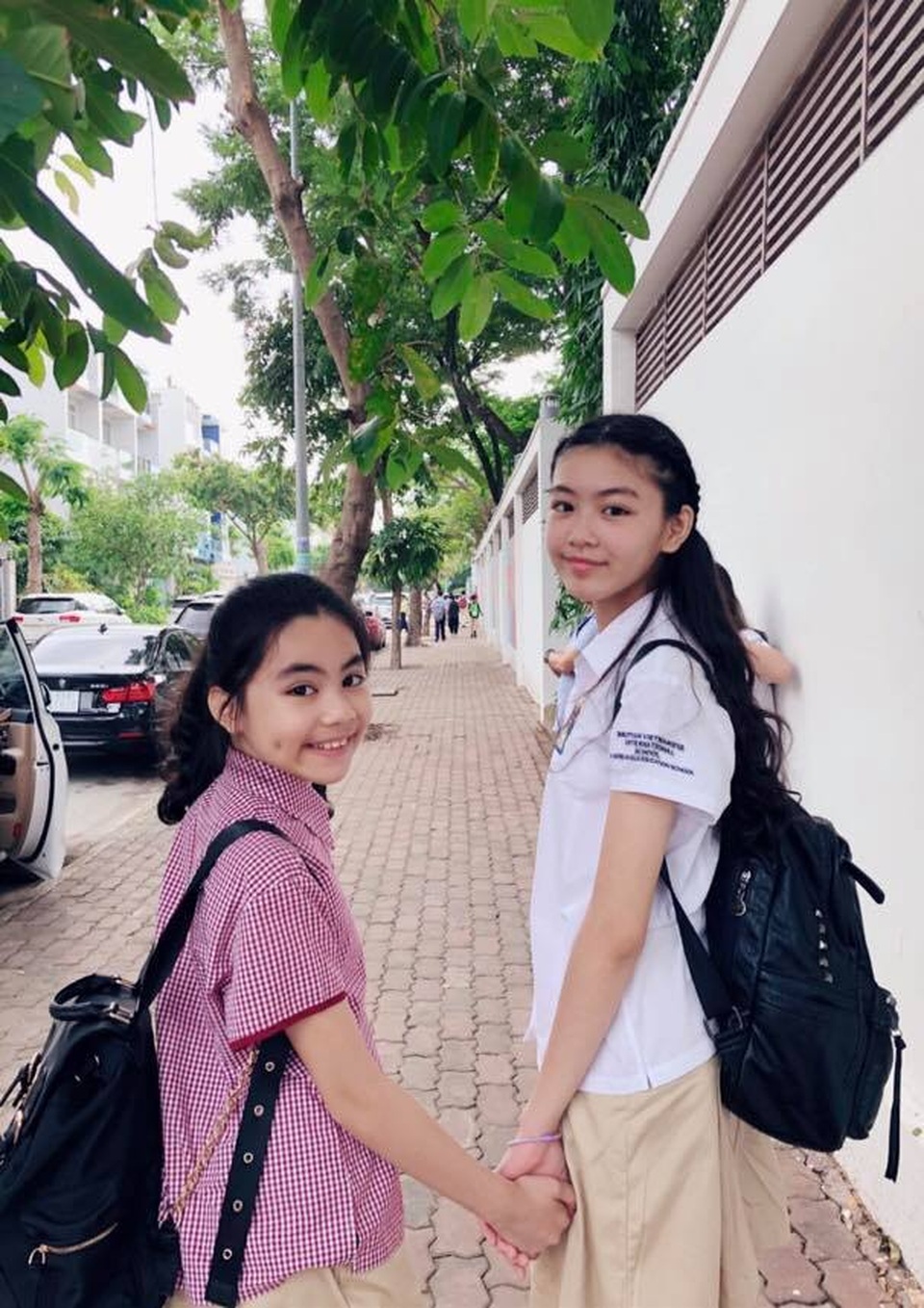 Con gái Quyền Linh ra dáng thiếu nữ xinh đẹp dịu dàng như Hoa hậu tương lai - 16 Con gái Quyền Linh ra dáng thiếu nữ xinh đẹp dịu dàng như Hoa hậu tương lai - 16