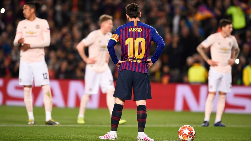 Mourinho: “MU cần cái lồng nhốt mới ngăn được Messi” - 1