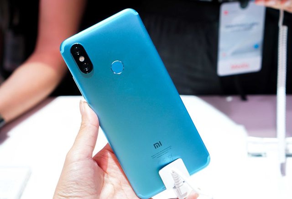 Loạt thiết bị di động giảm giá đáng chú ý tháng 4/2019 - 4 Loạt thiết bị di động giảm giá đáng chú ý tháng 4/2019 - 4