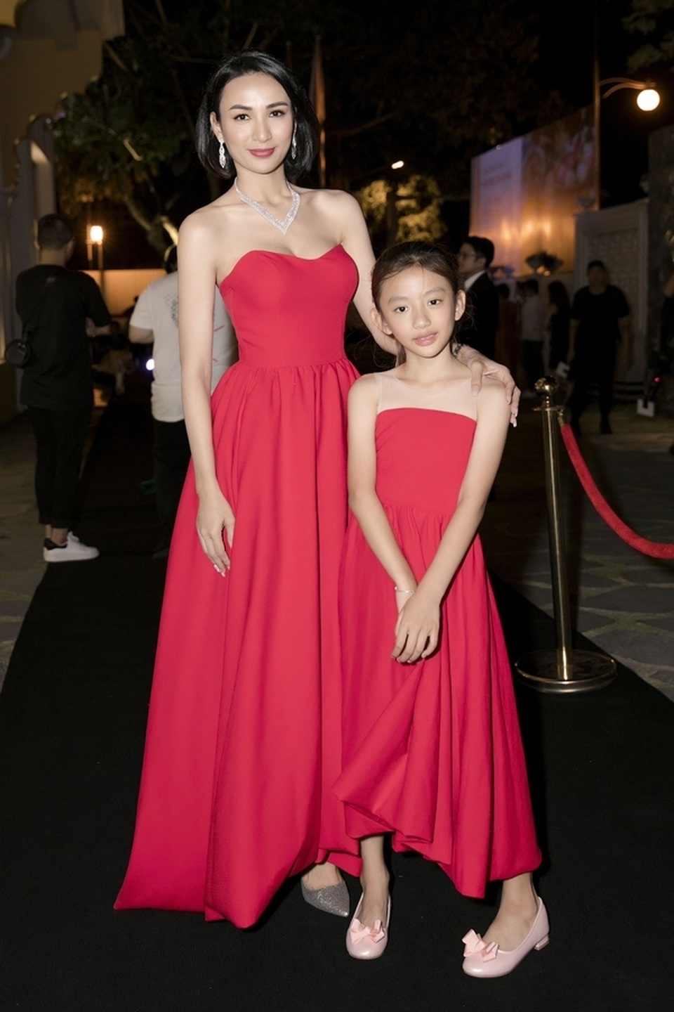 Mẹ đơn thân Ngọc Diễm nói gì khi con gái mong muốn có thêm em bé? - 5 Mẹ đơn thân Ngọc Diễm nói gì khi con gái mong muốn có thêm em bé? - 5