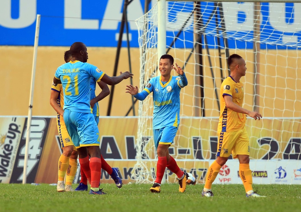 Bị Khánh Hoà chia điểm phút bù giờ, Thanh Hoá chưa biết mùi chiến thắng - 2