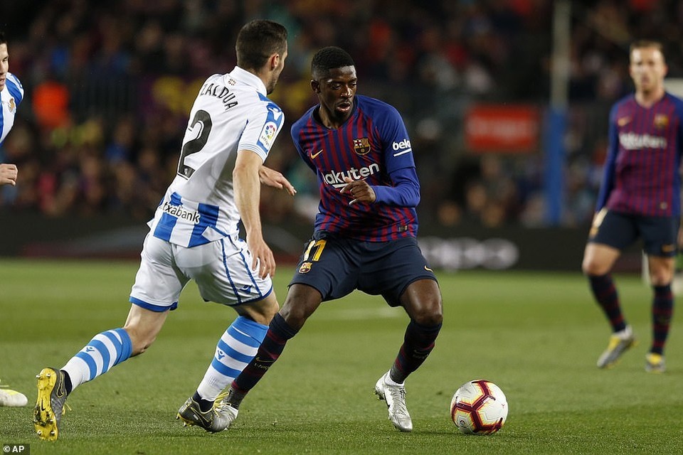 Messi và Suarez im tiếng, Barcelona vẫn đánh bại Sociedad - 11